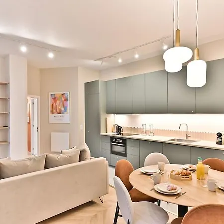 Proche Grand Boulevard - * Parigi